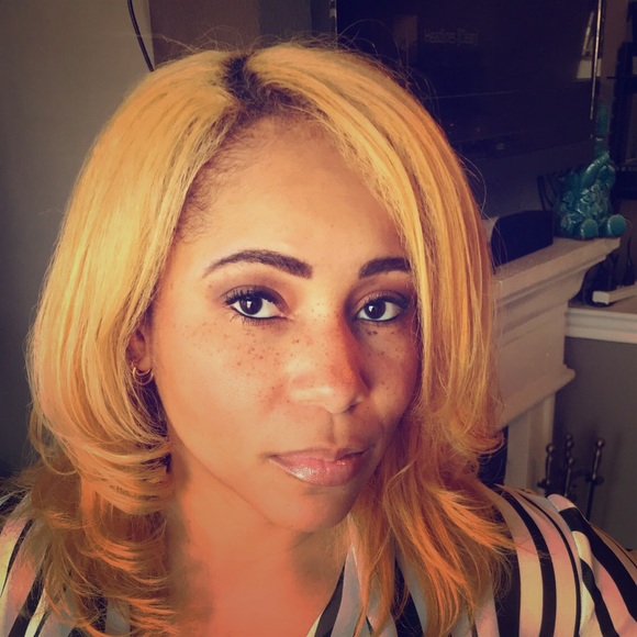 Meet the Posher - Picture 1 of 1